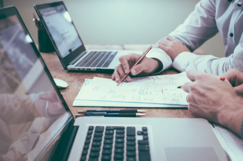 Nuevamente para el curso 2022/2023 ofrecemos nuestro Postgrado On-Line en materia jurídico-laboral 
